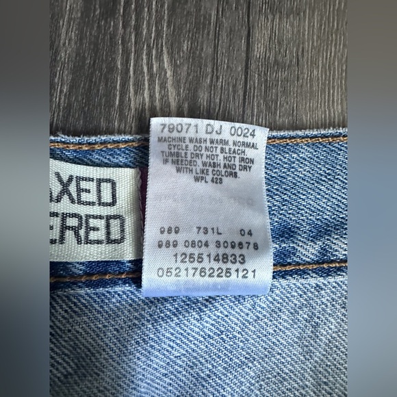 Vintage Y2K High Rise Levi’s Jeans - Picture 7 of 12